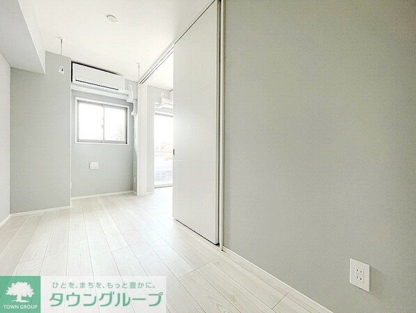 オーパスレジデンス南青山の物件内観写真